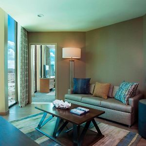 Executive Suite 1 King